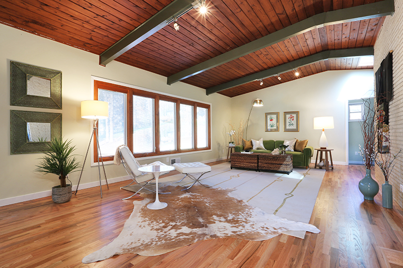 Northcrest Modern Home