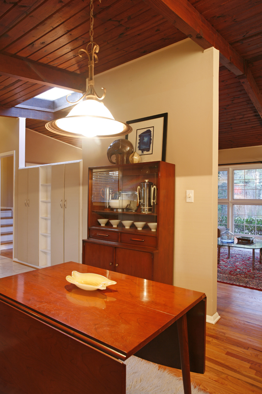 Atlanta mid-century modern homes for sale, Northcrest Mid-century modern homes, Mid-century modern Atlanta