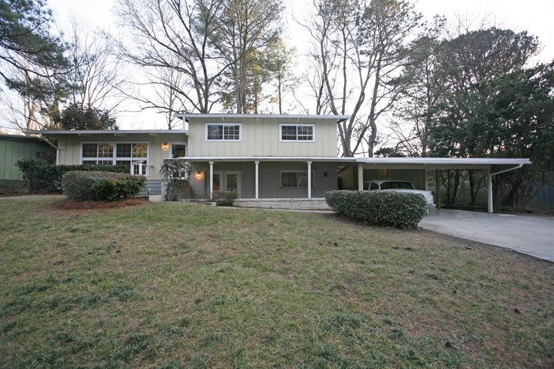 Atlanta Mid Century modern, Mid-century modern homes for sale in Atlanta, Northcrest mid-century modern homes