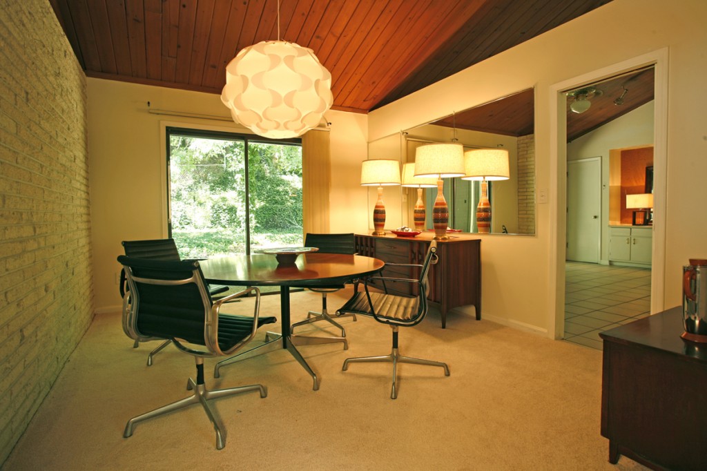 Atlanta mid-century homes for sale, moving to Atlanta, Mid century modern Atlanta