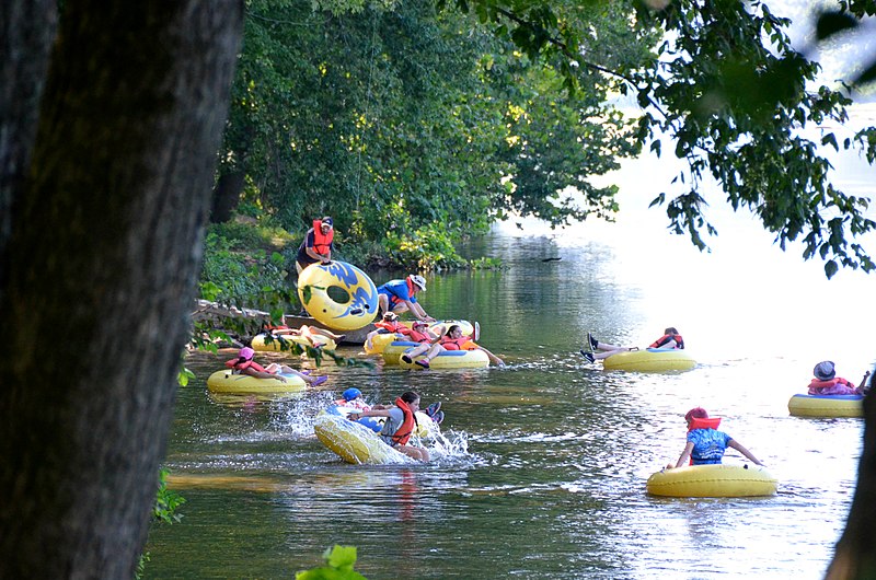 Top North Georgia Tubing & Kayaking Options