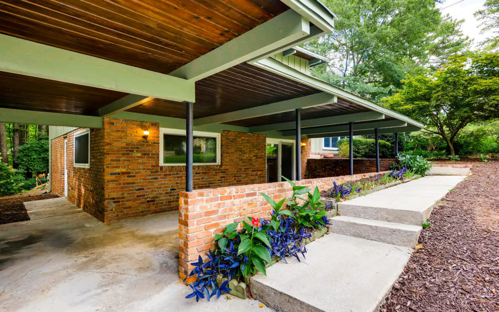 Mid-Century Modern All Original Home!!