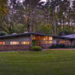 THE TIMELESS ELEGANCE OF MID CENTURY MODERN ARCHITECTURE