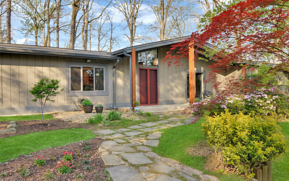 Echo Lake Midcentury Modern