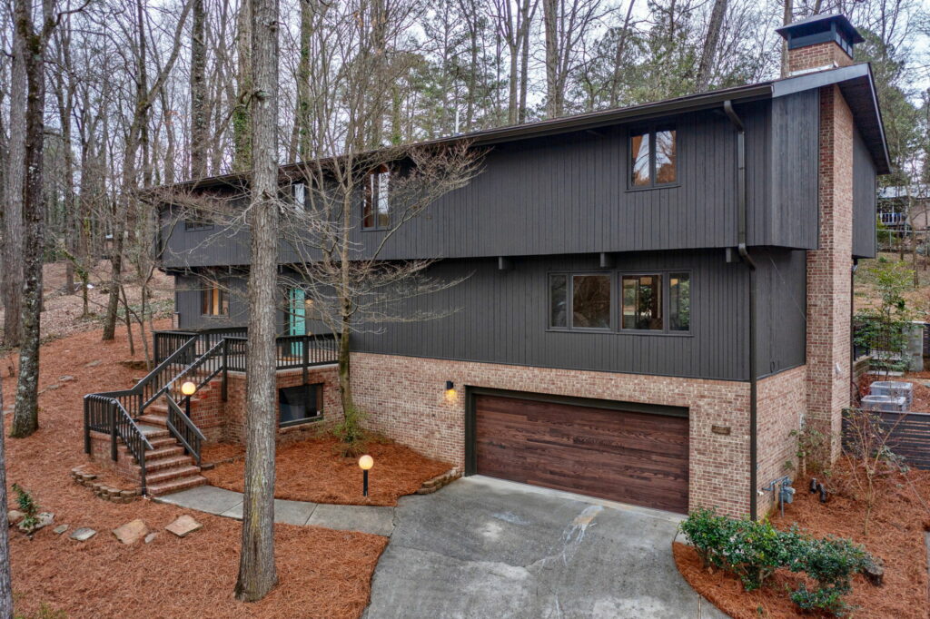 Atlanta Modern Homes, Atlanta modern homes for sale, Atlanta Modern Realtor, Atlanta Mid-century modern realtor, moving to atlanta, Northcrest Homes for sale, Mid-Century Atlanta Homes 