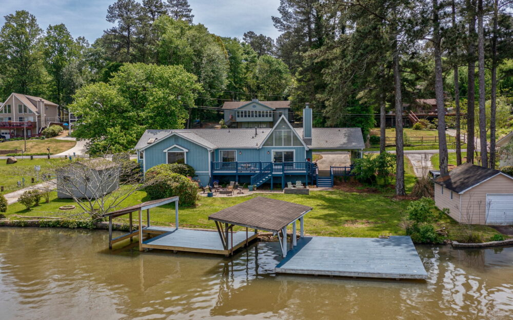 A-Frame with Waterfront Views 35 min. to Atlanta