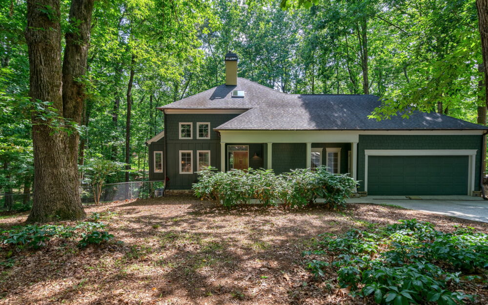 Lake Lanier Dream Home – JUST LISTED