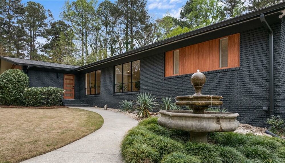 Atlanta Mid-Century Modern Home for sale – A Unicorn