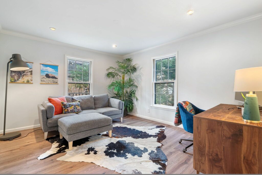 #1 Atlanta Realtor, moving to Sandy Springs, cool homes for sale in metro Atlanta