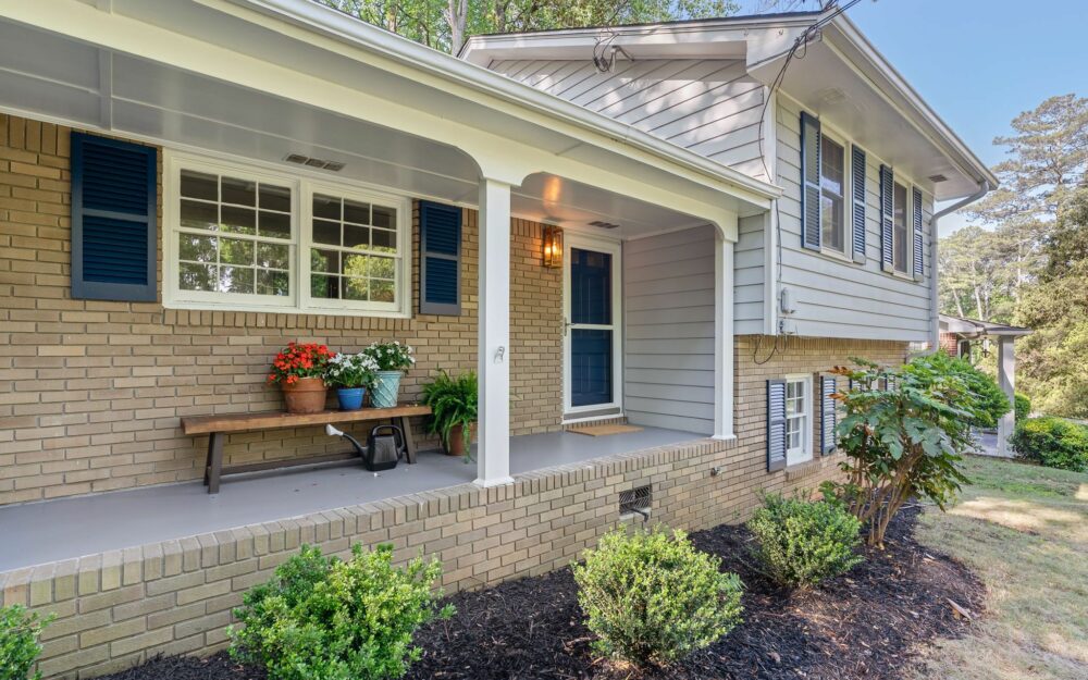 Super CUTE Northcrest home $480,000 – JUST LISTED Super CUTE Northcrest home $480,000 – JUST LISTED