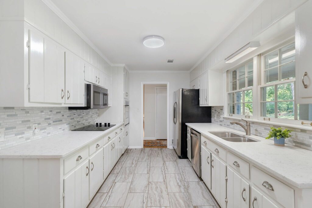 Top selling Atlanta listing agent, moving to Atlanta, Northcrest neighborhood