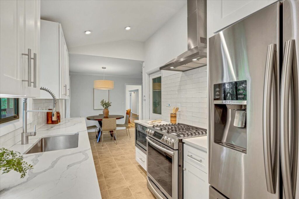 top selling listing agent in Atlanta, moving to Atlanta, mid century homes for sale in Atlanta