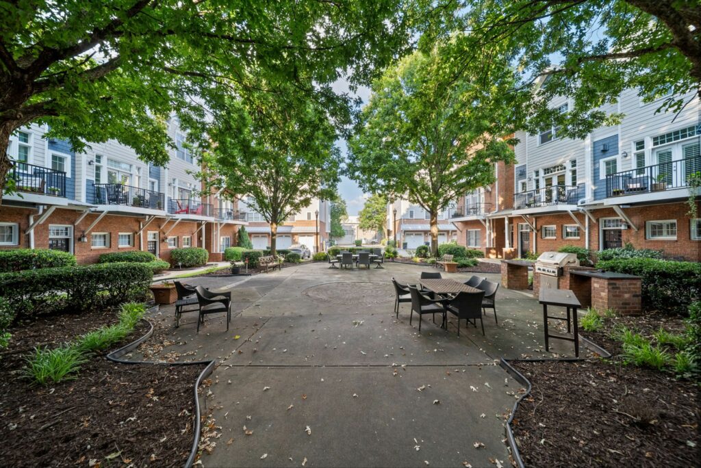 top selling Atlanta listing agent, moving to Atlanta, cool homes for sale in Candler Park