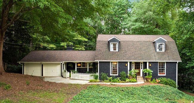 500 Tanacrest Dr NW, Sandy Springs,  GA  30328 – a house that refused to behave normally…