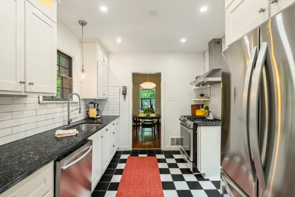 #1 Atlanta real estate agent, top selling Atlanta listing agent, moving to Decatur, cool homes for sale in Decatur