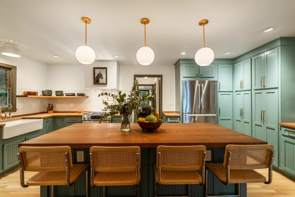#1 Atlanta realtor, top selling metro Atlanta listing agent, cool homes for sale in Sandy Springs