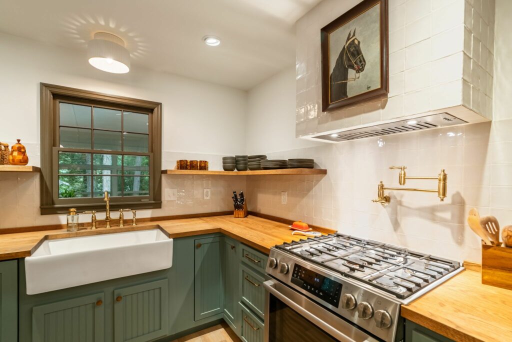 #1 Atlanta realtor, top selling metro Atlanta listing agent, cool homes for sale in Sandy Springs