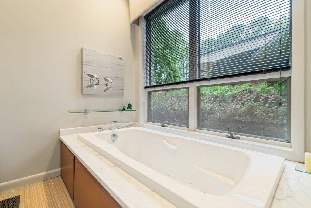 top selling Atlanta listing agent, moving to Atlanta, find the best Atlanta real estate agent