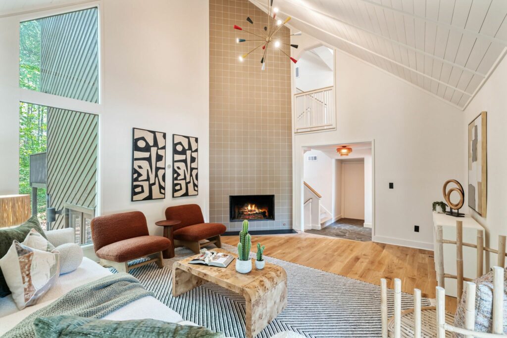 coolest metro Atlanta homes for sale, best Atlanta real estate broker, modern homes for sale in Smyrna, Atlanta mid-century modern homes for sale, Atlanta mid-century modern homes, #atlantamidcenturymodernhomes, #midcenturymodernatlanta, atlantaMidCenturymodern
