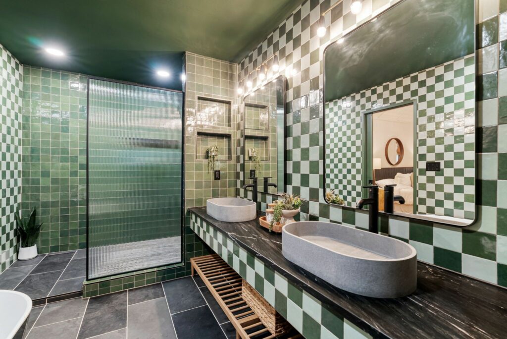 coolest metro Atlanta homes for sale, best Atlanta real estate broker, modern homes for sale in Smyrna. #atlantamidcenturymodernhomes, #midcenturymodernatlanta, atlantaMidCenturymodern, Atlanta mid-century modern homes for sale, Atlanta mid-century modern homes